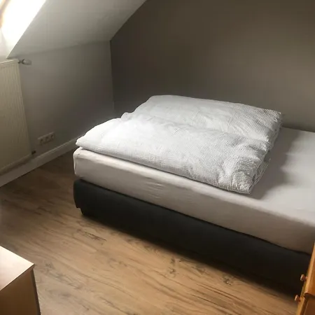 Apartman Ferienweingut & Gutsrestaurant Becker *