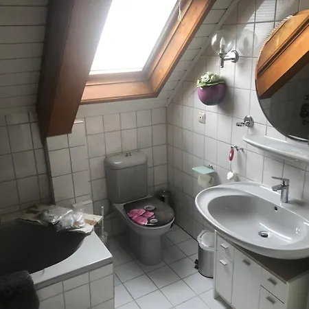 Ferienweingut & Gutsrestaurant Becker