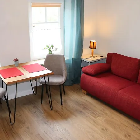 Ferienweingut & Gutsrestaurant Becker