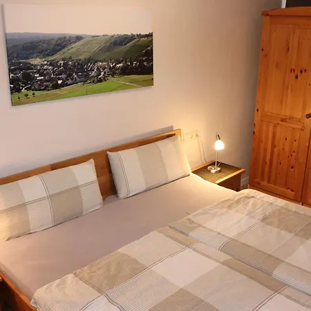 Ferienweingut & Gutsrestaurant Becker Burgen (Bernkastel-Wittlich)