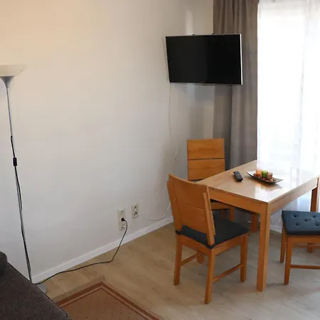 Ferienweingut & Gutsrestaurant Becker