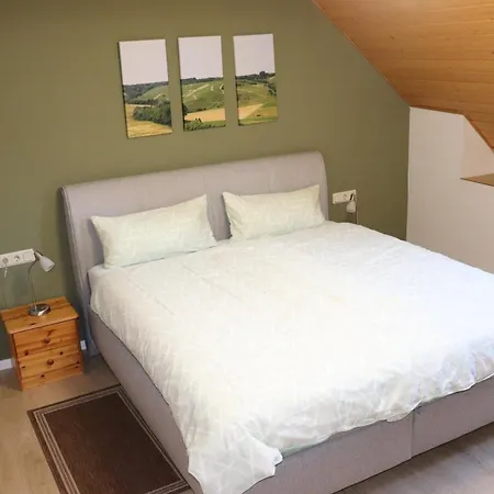 Ferienweingut & Gutsrestaurant Becker Lejlighed *