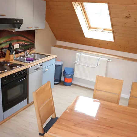 Ferienweingut & Gutsrestaurant Becker Lejlighed *