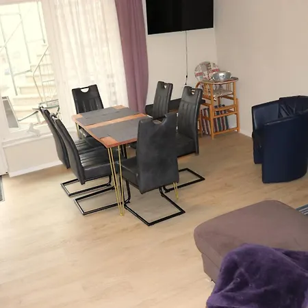 Ferienweingut & Gutsrestaurant Becker Apartman