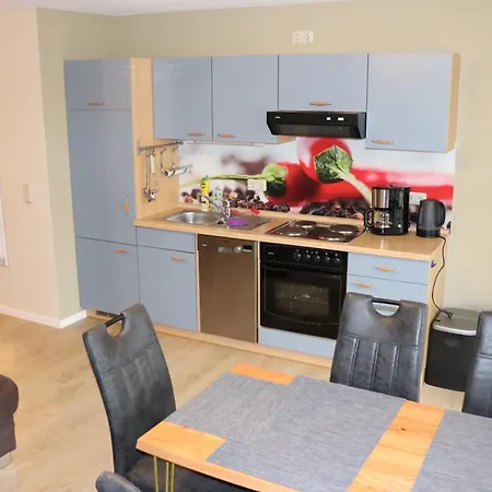 Apartman Ferienweingut & Gutsrestaurant Becker *