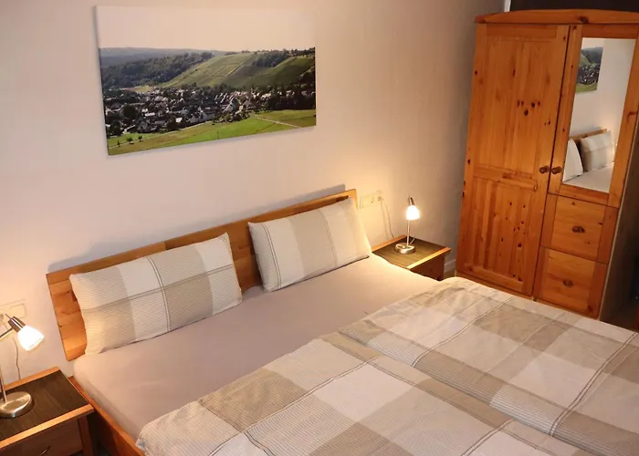 Ferienweingut & Gutsrestaurant Becker Burgen (Bernkastel-Wittlich)