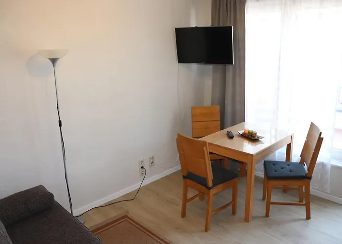 Ferienweingut & Gutsrestaurant Becker