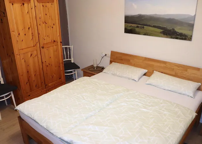 Apartamento Ferienweingut & Gutsrestaurant Becker