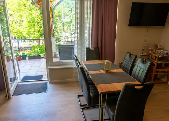 아파트 Ferienweingut & Gutsrestaurant Becker *