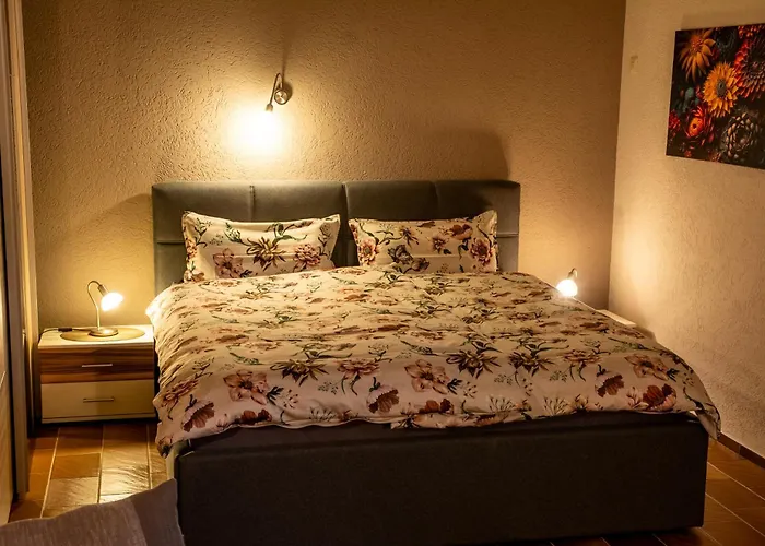 Ferienweingut & Gutsrestaurant Becker Burgen (Bernkastel-Wittlich)